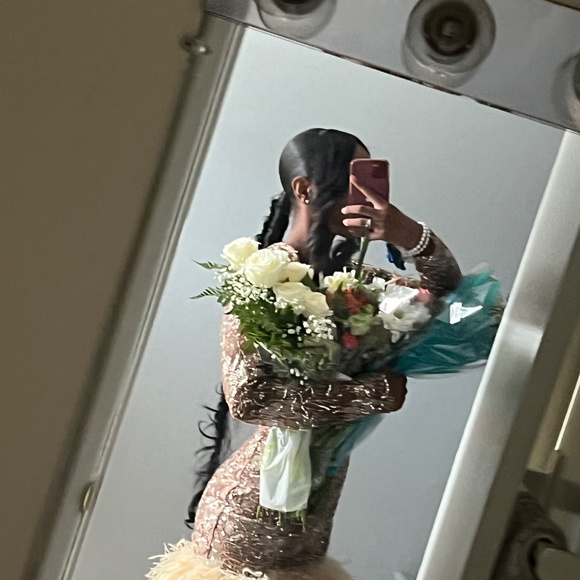 Custom made Dress - Picture 3 of 4